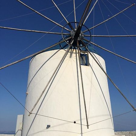 Windmill Villas Артемон Экстерьер фото
